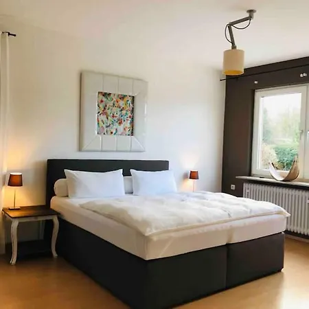 Schoene Grosse 2 Schlafzimmer Bis 6 Pax Naehe Stadion Signal Iduna * Dortmund