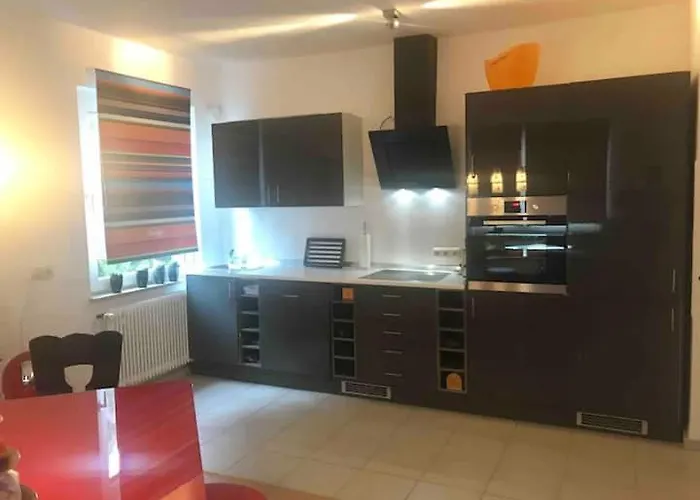 Schoene Grosse 2 Schlafzimmer Bis 6 Pax Naehe Stadion Signal Iduna Apartamento *