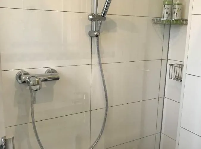 Schoene Grosse 2 Schlafzimmer Bis 6 Pax Naehe Stadion Signal Iduna Apartamento