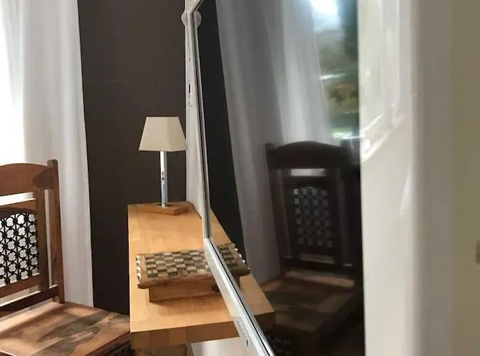 Apartamento Schoene Grosse 2 Schlafzimmer Bis 6 Pax Naehe Stadion Signal Iduna *