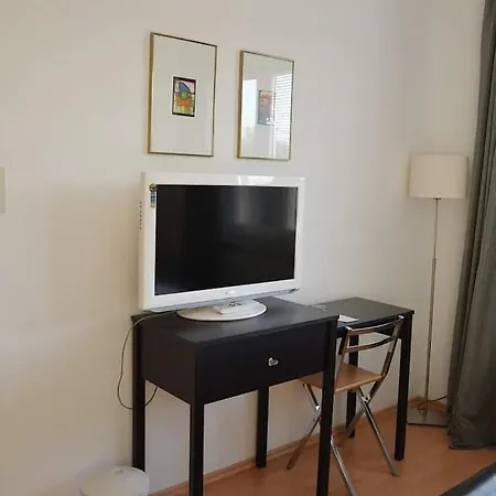 公寓 Schoene Grosse 2 Schlafzimmer Bis 6 Pax Naehe Stadion Signal Iduna