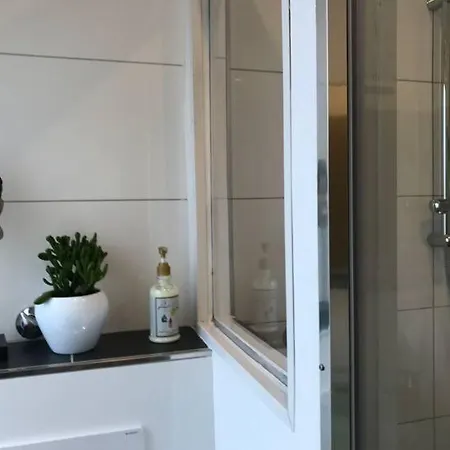 公寓 Schoene Grosse 2 Schlafzimmer Bis 6 Pax Naehe Stadion Signal Iduna 多特蒙德