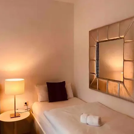 Schoene Grosse 2 Schlafzimmer Bis 6 Pax Naehe Stadion Signal Iduna 公寓 多特蒙德