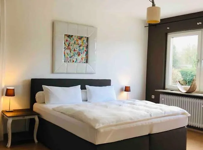 Schoene Grosse 2 Schlafzimmer Bis 6 Pax Naehe Stadion Signal Iduna * Dortmund