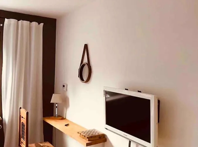 Schoene Grosse 2 Schlafzimmer Bis 6 Pax Naehe Stadion Signal Iduna 아파트 *