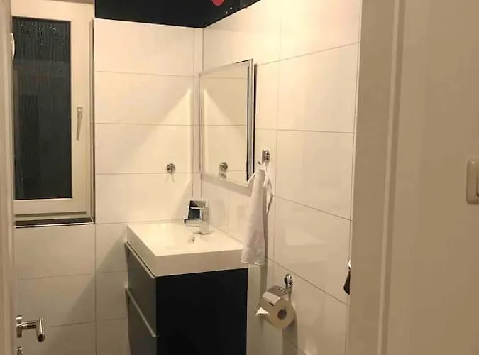 Schoene Grosse 2 Schlafzimmer Bis 6 Pax Naehe Stadion Signal Iduna 아파트 *